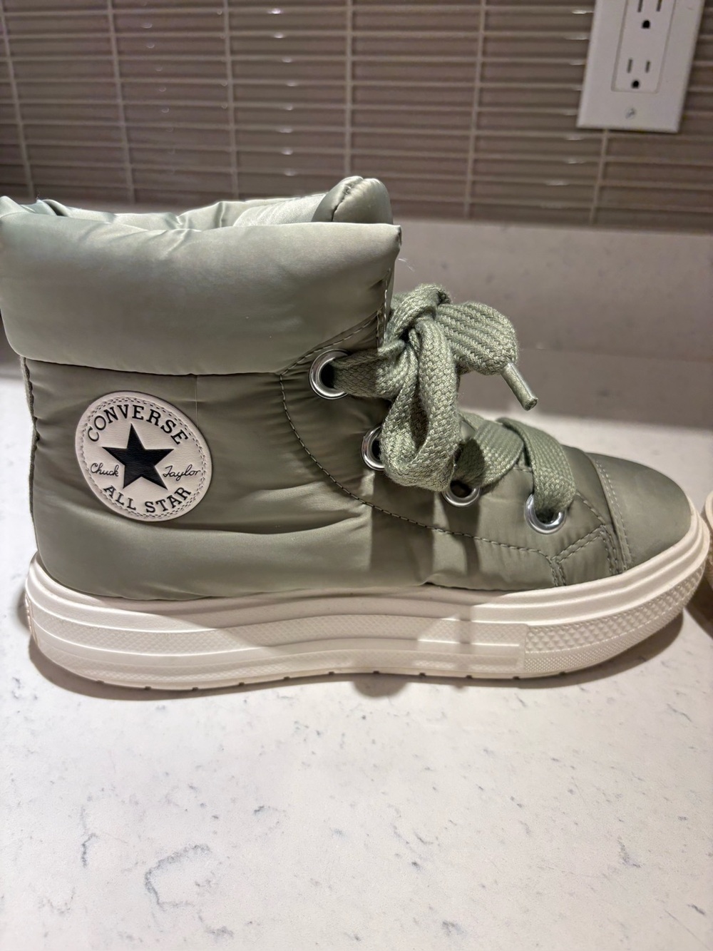 Converse Chuck Taylor High Tops